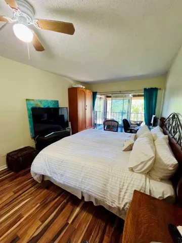 Primary Suite leading to Balcony