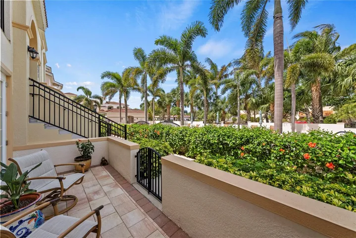 Private Courtyard