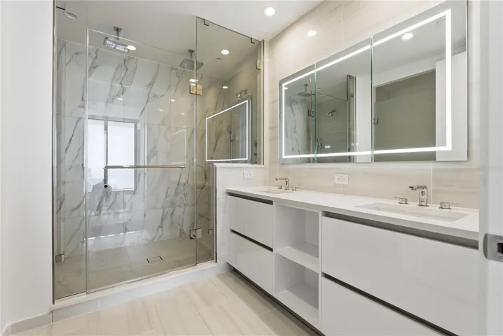 Spa Bath, Dual Vanities with Custom Backsplash