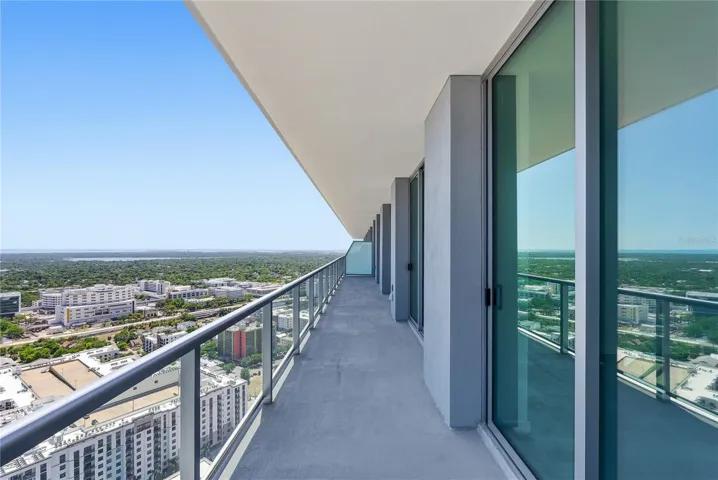 Wrap-Around Terrace, Endless Views