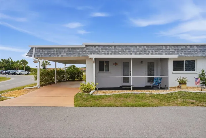 Welcome to 690 Circlewood Dr, Venice Florida 34293