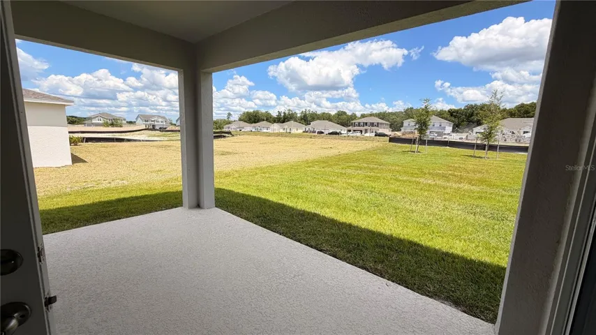 Rear Lanai / View