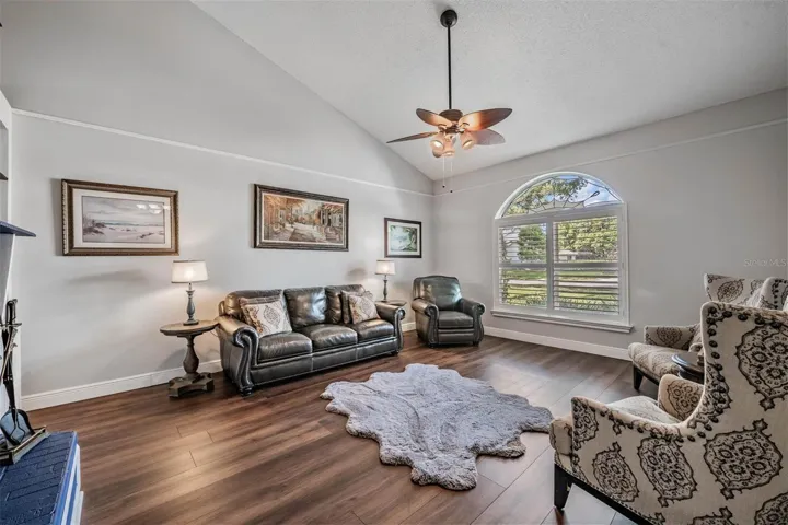 Front formal living or dining space