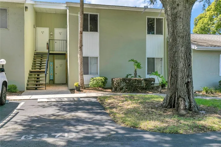 637 SILVER PASS UNIT B, OCALA FL