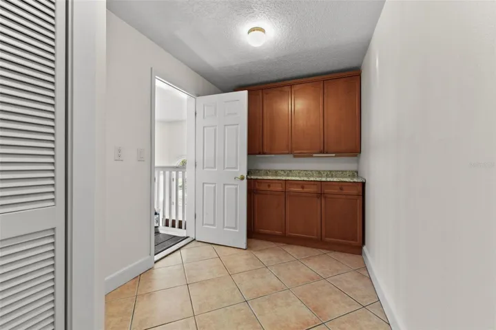 Utility Room to the garage