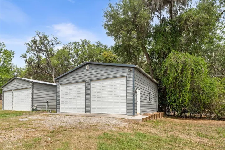 30 X 30 Garage - double doors