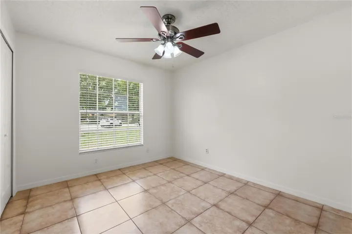Bedroom 2/office