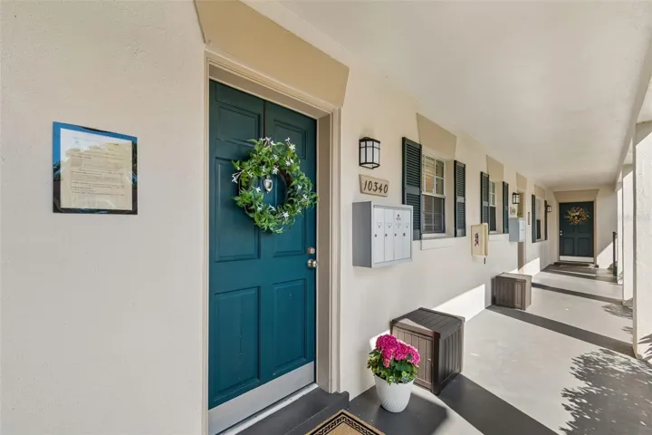 Front door to 10340