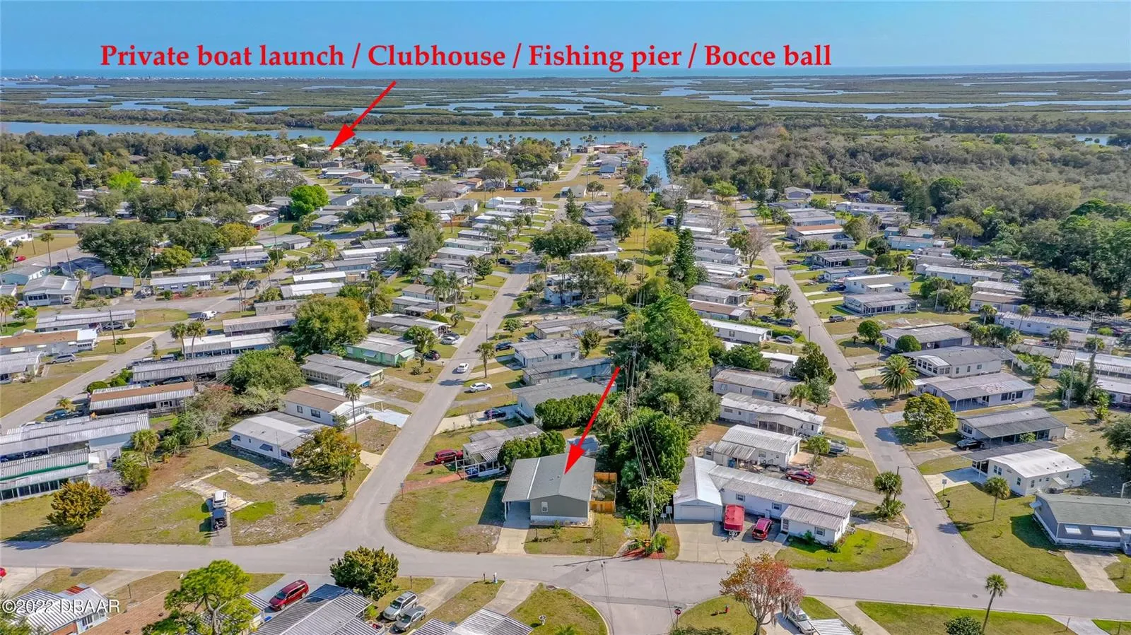 Riverfront clubhouse, private boat launch, fishing pier, bocce ball