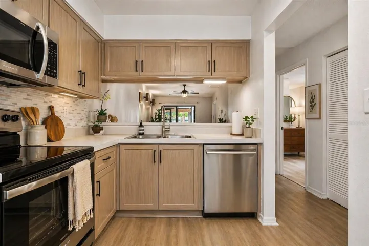 Virtually Stage Kitchen