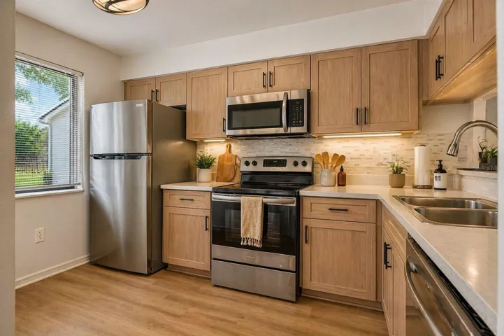 Virtually Stage Kitchen