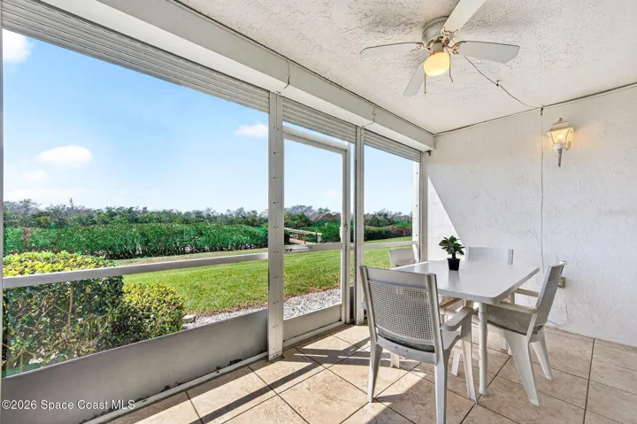 Screened in porch