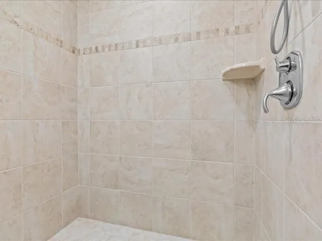 Primary shower