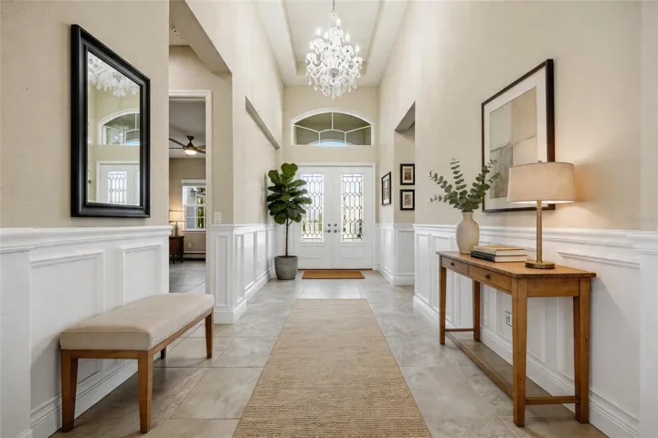 FOYER