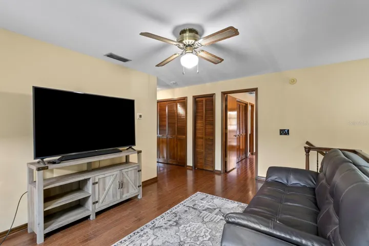 2nd floor bonus room
