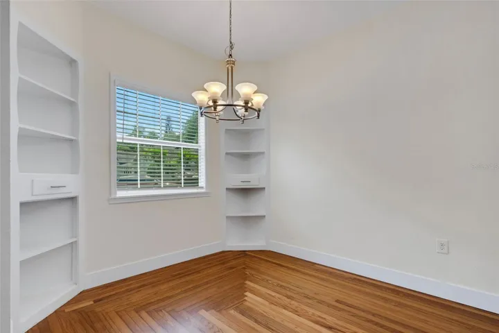 Dining Room with its niches.