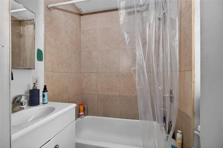 Cottage Bathroom