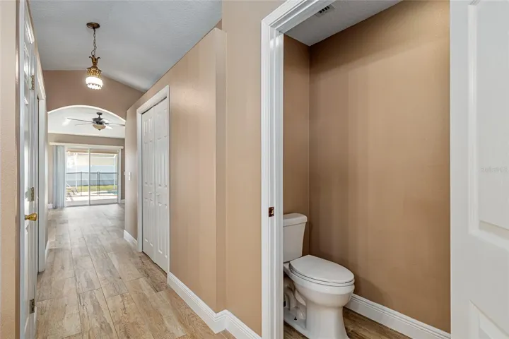 MASTER ENSUITE BATH