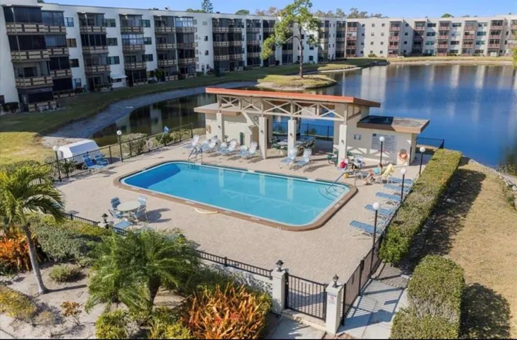 Madison Pool