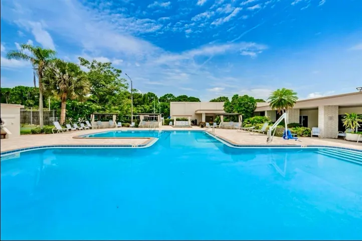 Magnolia ClubHouse Pool