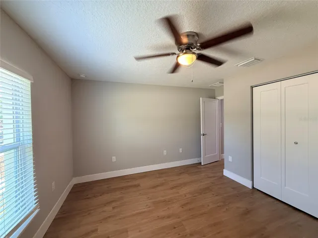 Guest bedroom 1