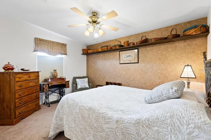 2nd bedroom