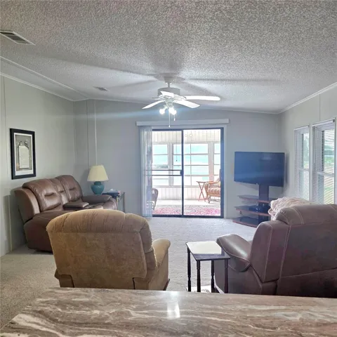 Open Kitchen to living room