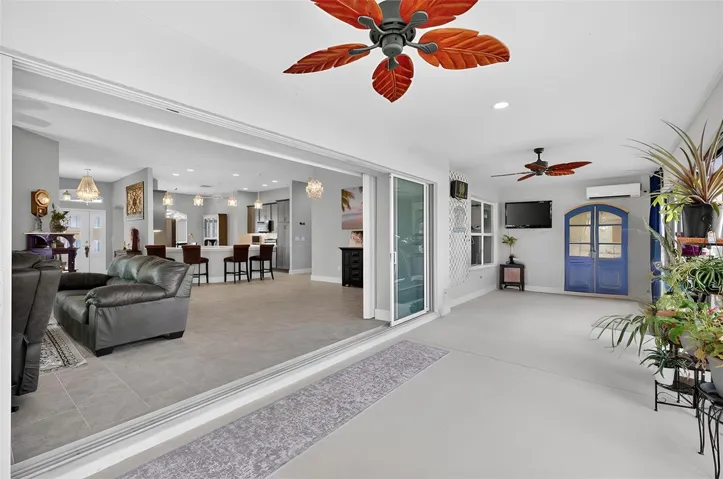Glass-Enclosed Lanai with Mini-Split