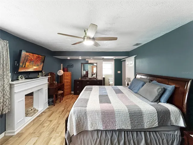 Master Bedroom Unfurnished now