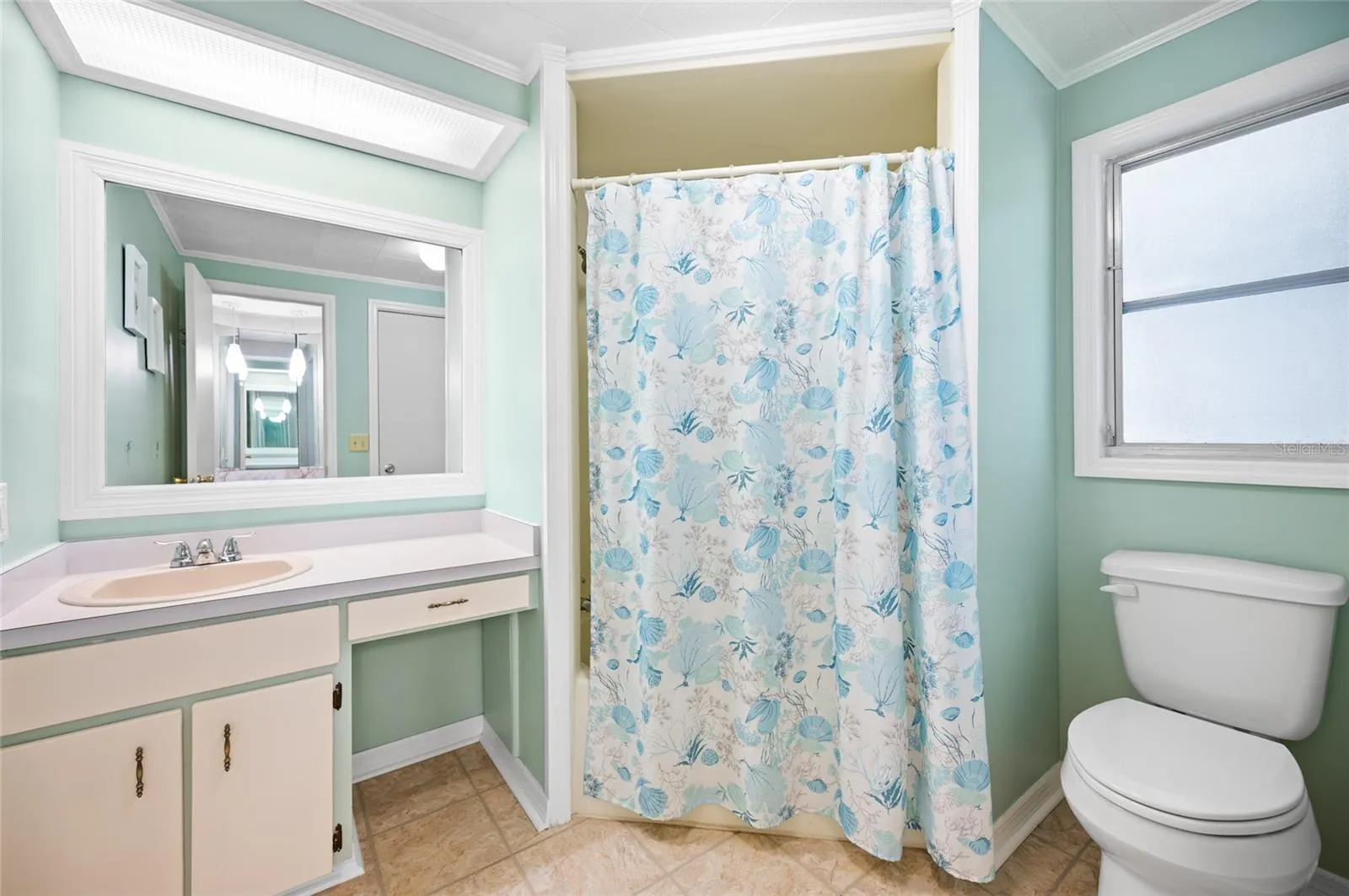 Primary Ensuite Bathroom