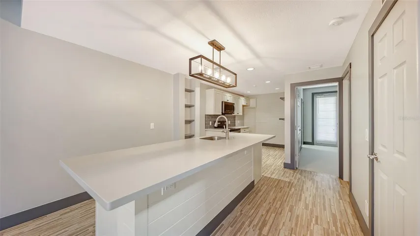Large kitchen island with seating.