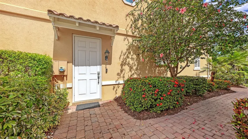 Private entrance.