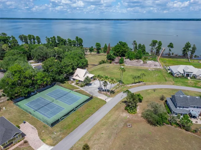 TENNIS COURTS, PICKLEBALL COURTS, CLUBHOUSE & COMMUNITY DOCK