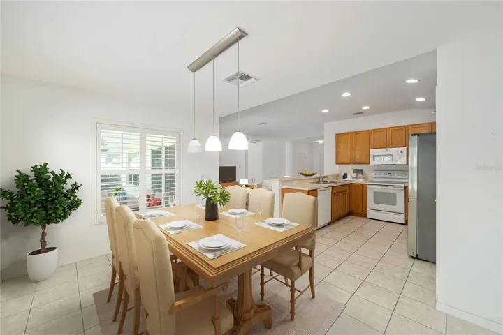 Dining Room Vitually Staged