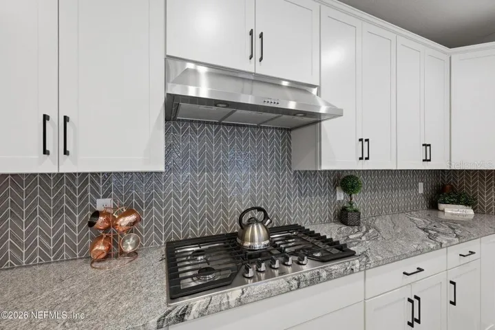 Kitchen gas range