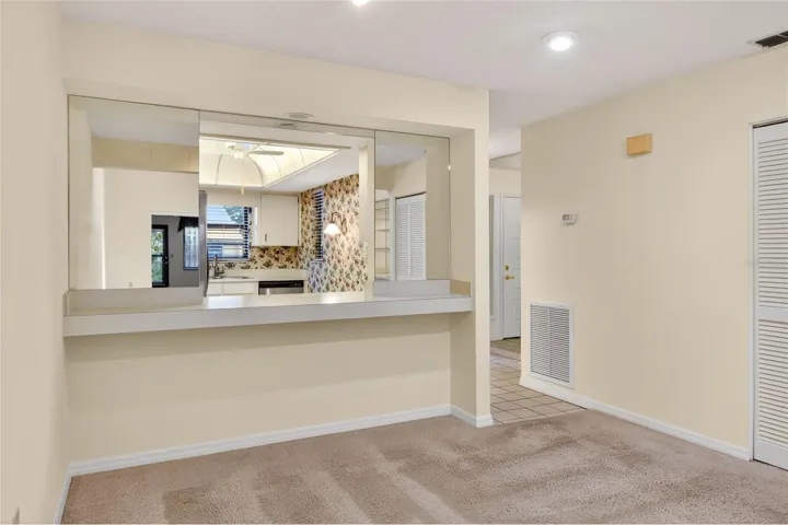Pass through to kitchen