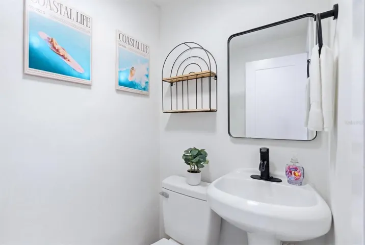 1/2 bath