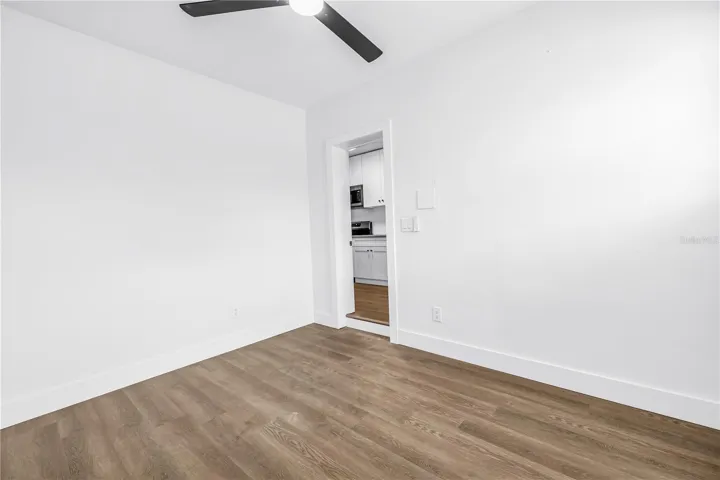 Back unit bedroom #2.