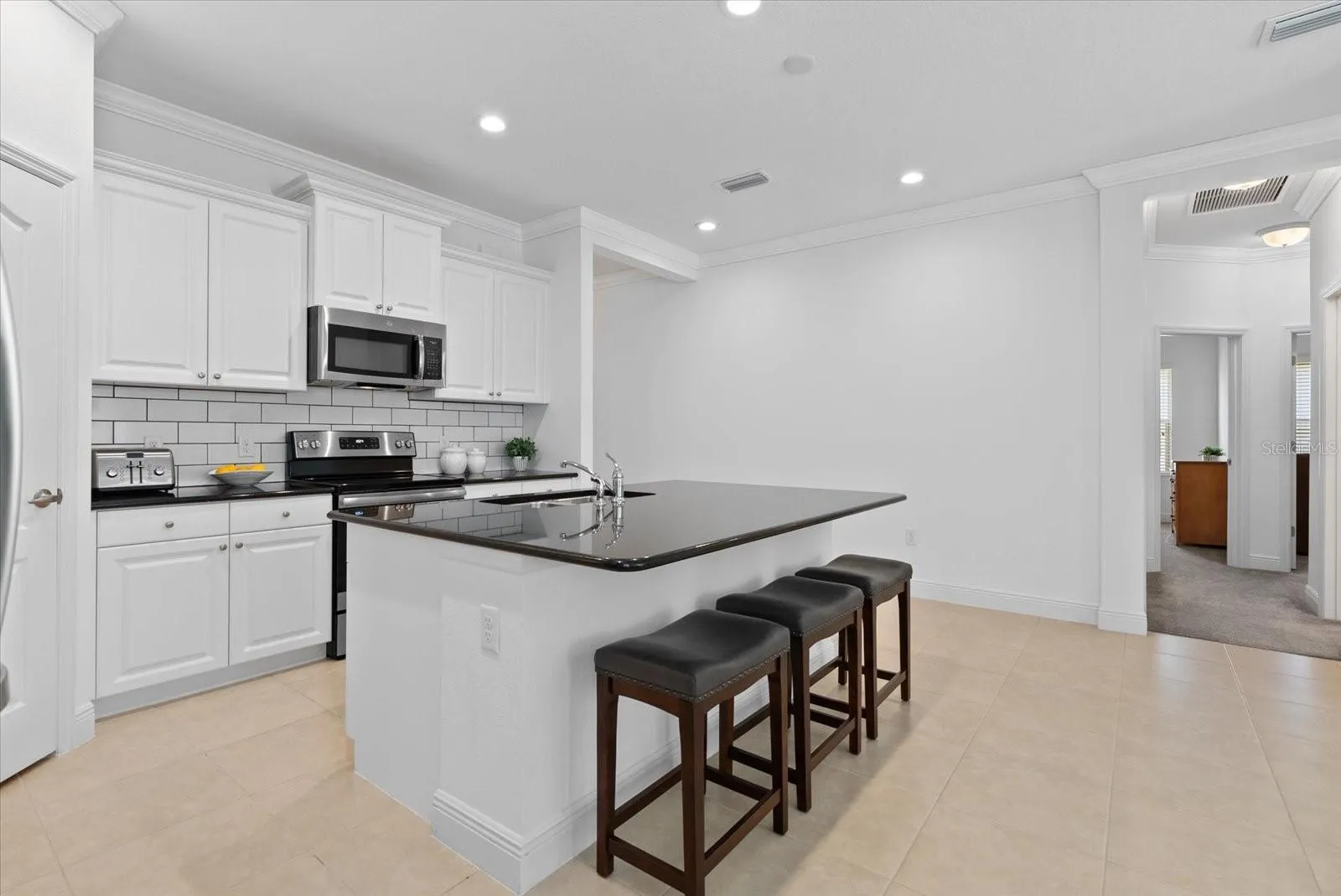 Kitchen island