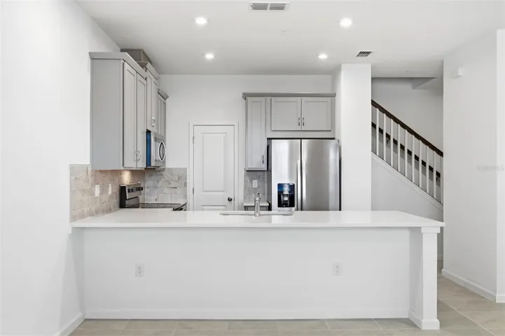 Meridian Parks Lot 1021 of Phase 6 Kitchen