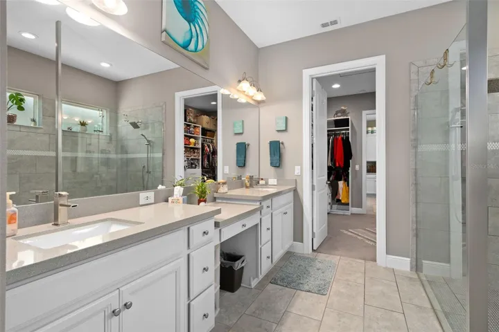Primary En-Suite