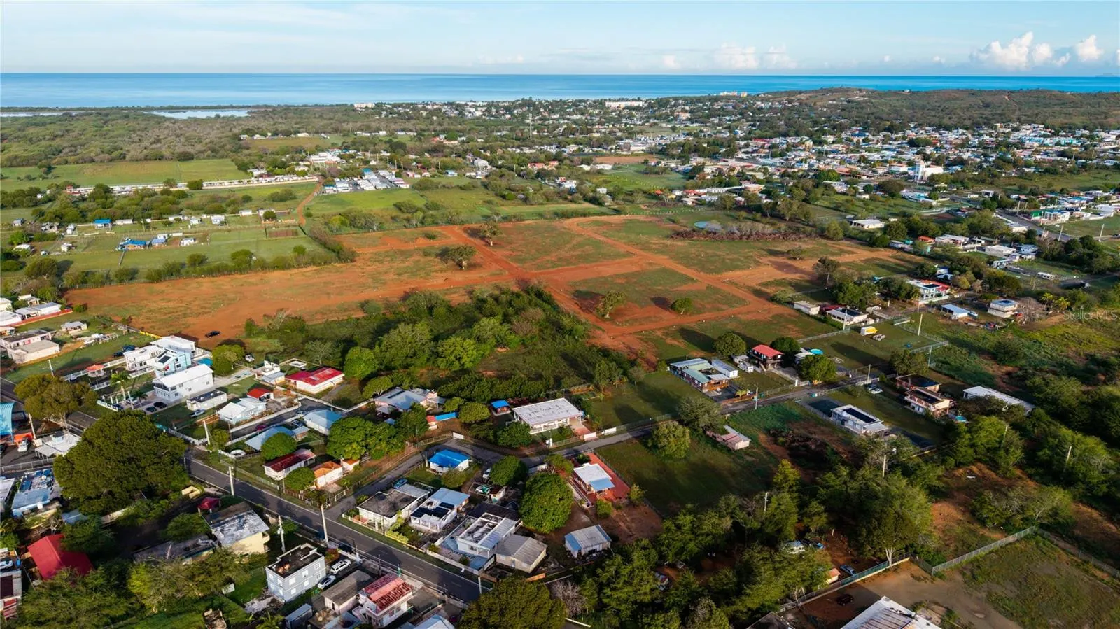Prime investment opportunity in El Combate, Cabo Rojo — 27.49 cuerdas already subdivided into 82 residential lots. Strategically located near stunning beaches, top restaurants, the Cabo Rojo Lighthouse, Las Salinas, and major upcoming developments in one of Puerto Rico’s fastest-growing coastal areas. Easy access to main roads PR-301 and PR-3301. Ideal for developers, investors, or visionary projects seeking growth, location, and long-term potential.