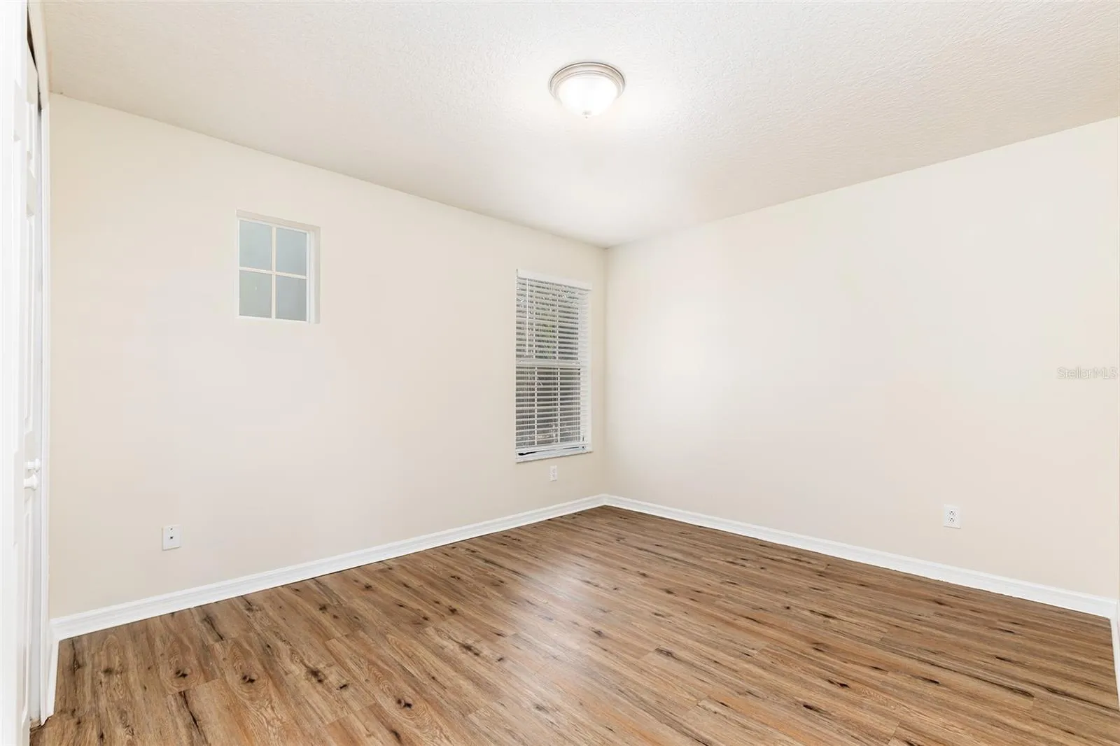 Bedroom 4 (upstairs)