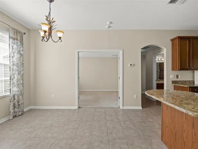 Breakfast/Dining Space