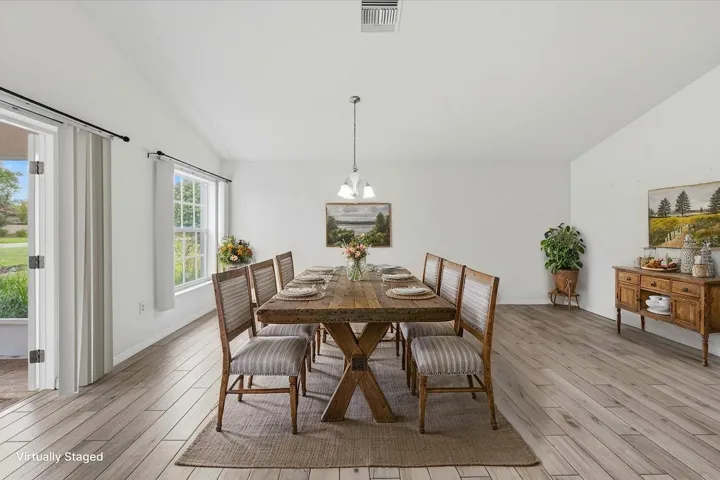 Dining Area-Virtual Stage