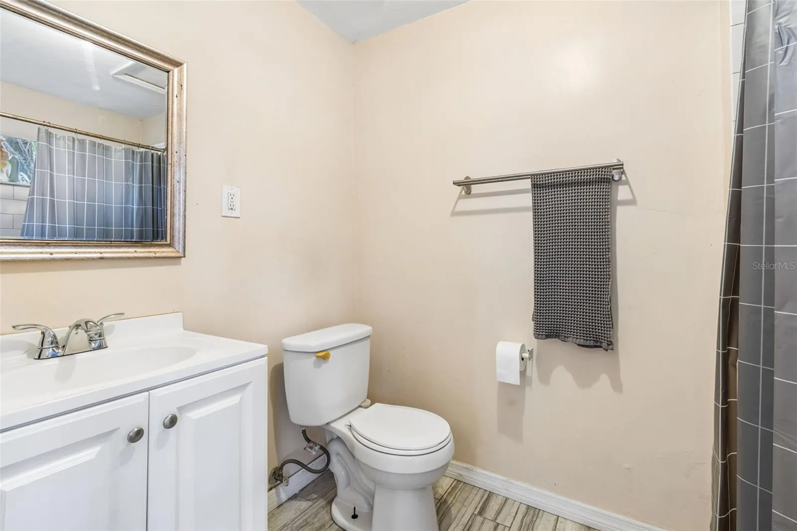 Detached Apartment