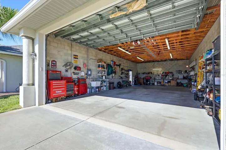 24x48 detached garage with 18x10 door