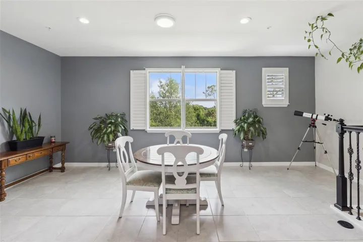 2nd floor dining