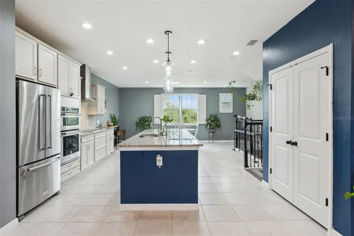 2nd floor kitchen