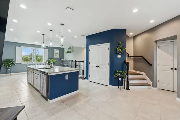 2nd floor living
